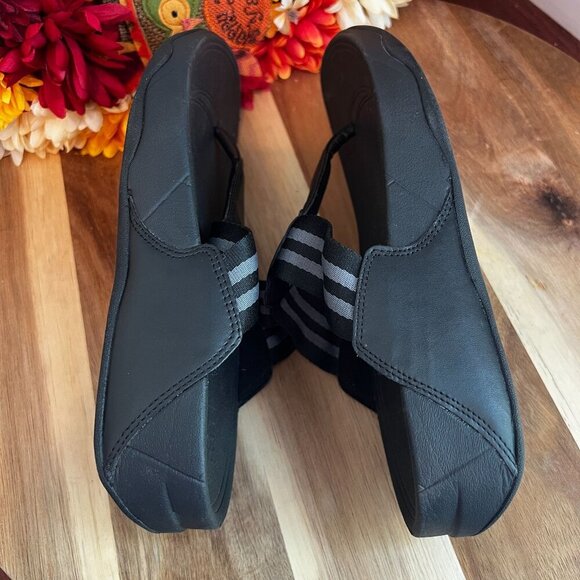 FitFlop Womens DX4090-045 Walkstar Toe-Post Strappy Sandals Sz 8US in Black - Picture 7 of 10